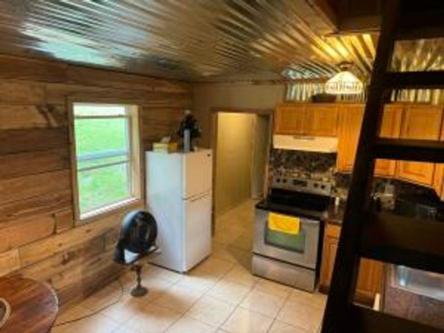 HC 73 Box 91 F, Marble Falls, AR 72648