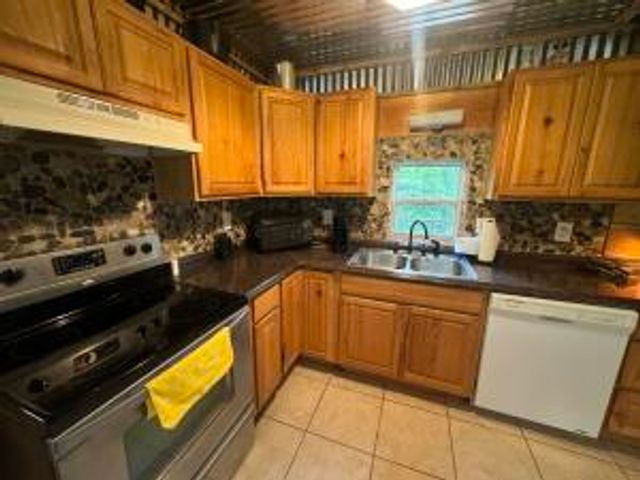 HC 73 Box 91 F, Marble Falls, AR 72648