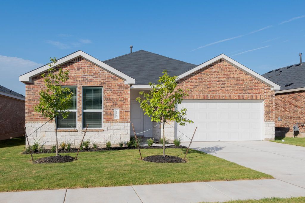 152 Rodney Boat RD, Kyle, TX 78640