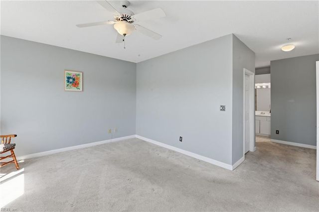 1024 Porte Harbour Arch Apt 202, Hampton, VA 23664