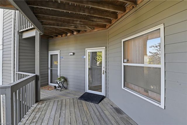 1024 Porte Harbour Arch Apt 202, Hampton, VA 23664