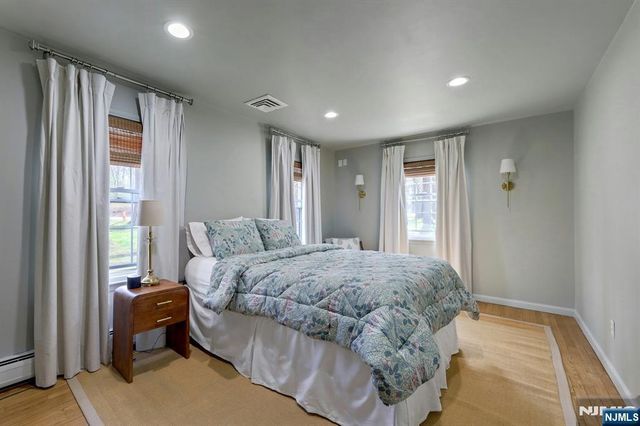 105 Apple Ridge Road, Woodcliff Lake, NJ 07677