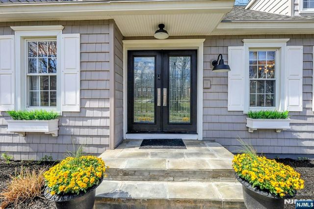 105 Apple Ridge Road, Woodcliff Lake, NJ 07677