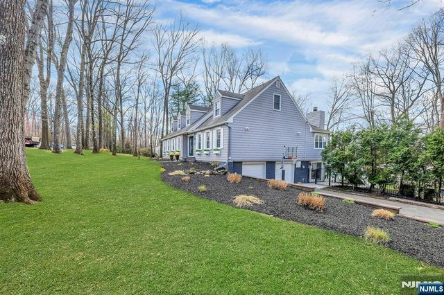 105 Apple Ridge Road, Woodcliff Lake, NJ 07677