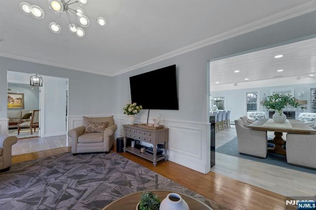 105 Apple Ridge Road, Woodcliff Lake, NJ 07677