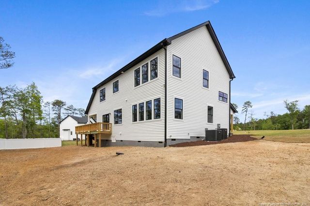 408 Stable Court, Linden, NC 28356