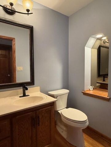 5700 Woodland Hills DRIVE, Mount Pleasant, WI 53406