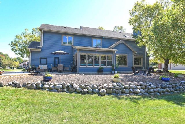 5700 Woodland Hills DRIVE, Mount Pleasant, WI 53406