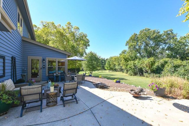 5700 Woodland Hills DRIVE, Mount Pleasant, WI 53406