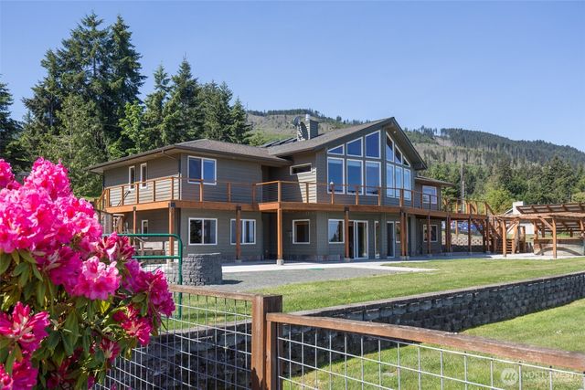 3630 Mt Pleasant Road, Port Angeles, WA 98362