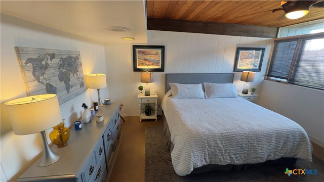 601 Lawrence Street, Refugio, TX 78377