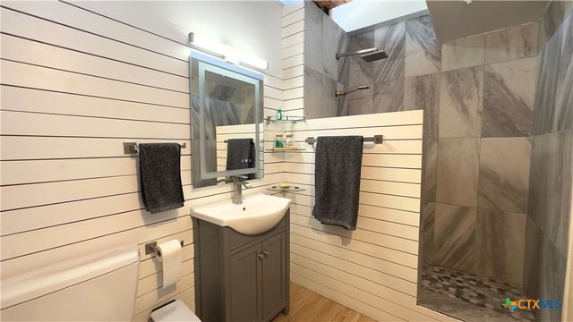 601 Lawrence Street, Refugio, TX 78377