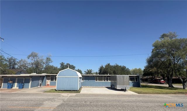 601 Lawrence Street, Refugio, TX 78377
