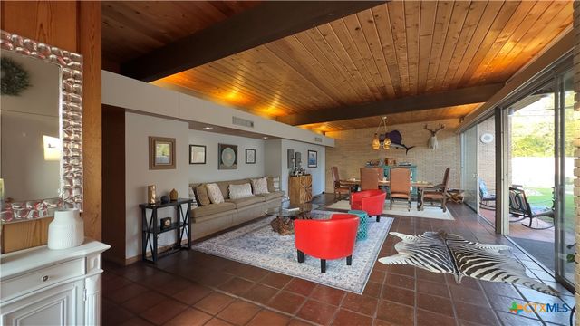 601 Lawrence Street, Refugio, TX 78377