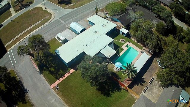 601 Lawrence Street, Refugio, TX 78377