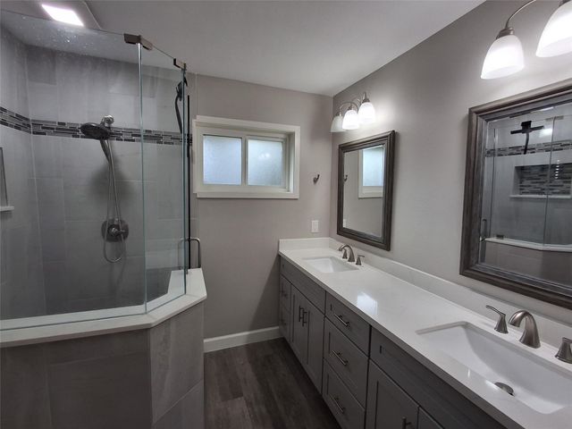 5470 Carew Street, Houston, TX 77096