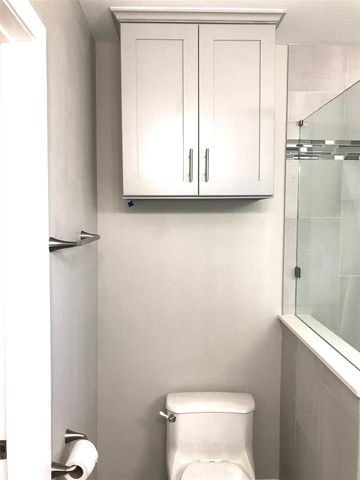 5470 Carew Street, Houston, TX 77096