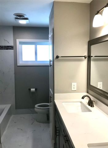 5470 Carew Street, Houston, TX 77096