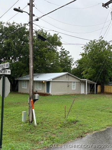 1200 S McKinley Avenue, Calera, OK 74730