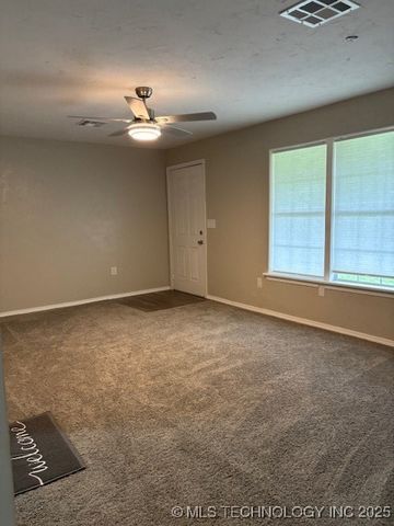1200 S McKinley Avenue, Calera, OK 74730