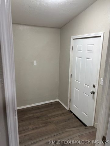 1200 S McKinley Avenue, Calera, OK 74730