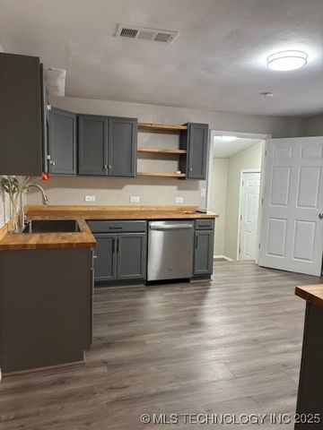 1200 S McKinley Avenue, Calera, OK 74730