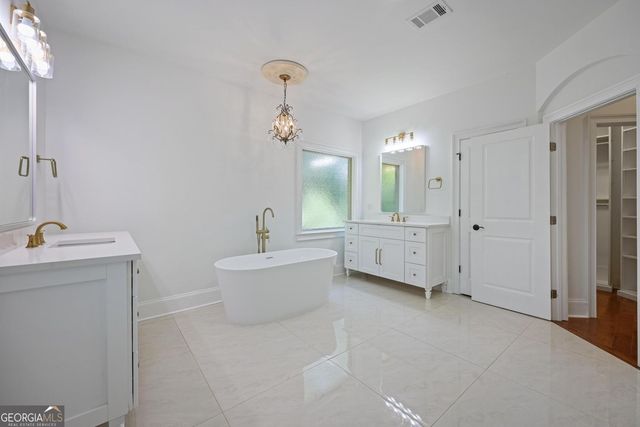 3936 Dahlwiny Court, Sandy Springs, GA 30350