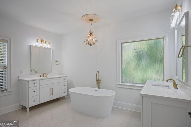 3936 Dahlwiny Court, Sandy Springs, GA 30350