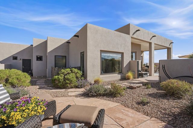 15 Pueblo Bonito Road, Placitas, NM 87043