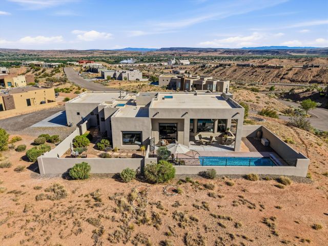 15 Pueblo Bonito Road, Placitas, NM 87043