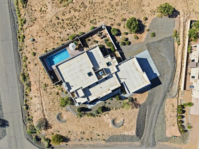 15 Pueblo Bonito Road, Placitas, NM 87043