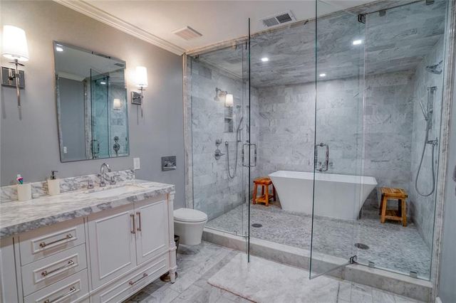 5379 Trentham Drive, Atlanta, GA 30338