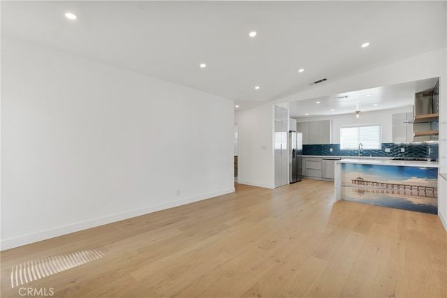 7841 W 83rd, Playa Del Rey, CA 90293