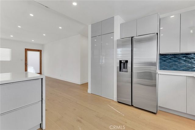 7841 W 83rd, Playa Del Rey, CA 90293