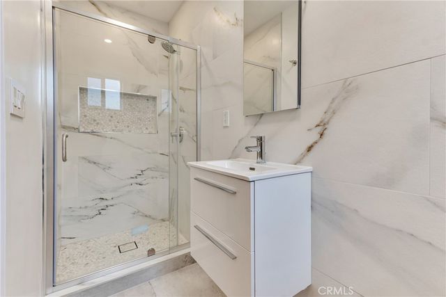 7841 W 83rd, Playa Del Rey, CA 90293
