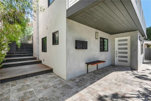 7841 W 83rd, Playa Del Rey, CA 90293