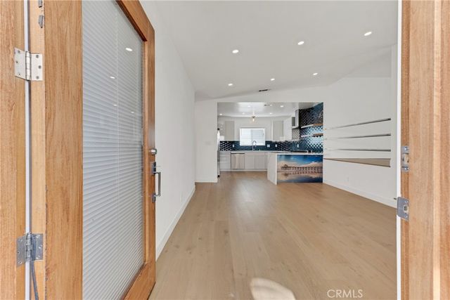 7841 W 83rd, Playa Del Rey, CA 90293