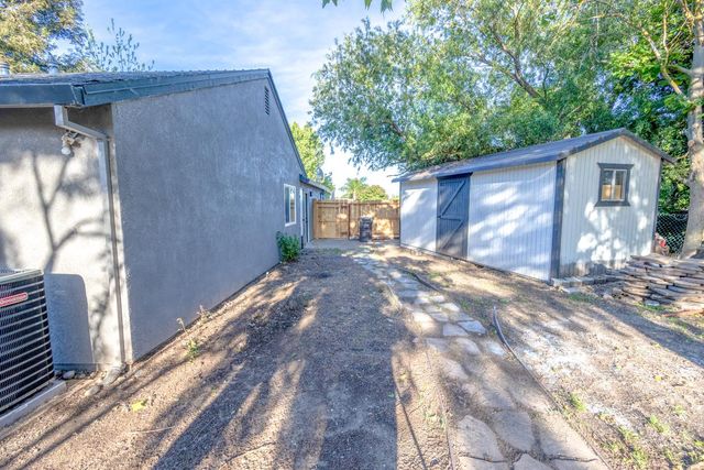2704 Houston Ave, Stockton, CA 95206