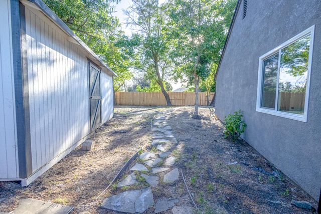 2704 Houston Ave, Stockton, CA 95206