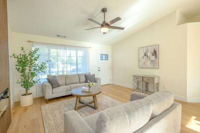 2704 Houston Ave, Stockton, CA 95206