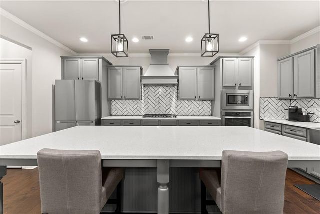 6514 Lemon Grass Lane, Flowery Branch, GA 30542