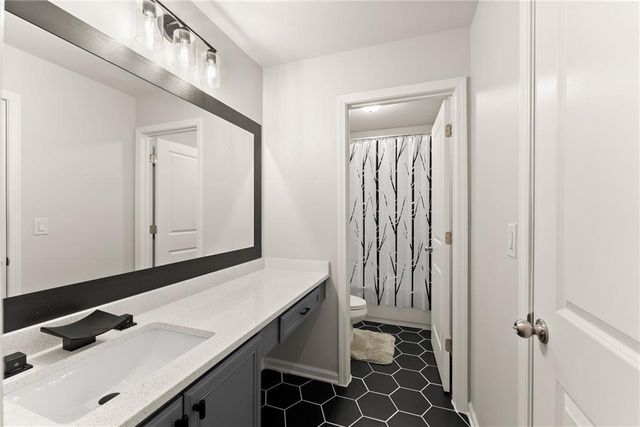 6514 Lemon Grass Lane, Flowery Branch, GA 30542