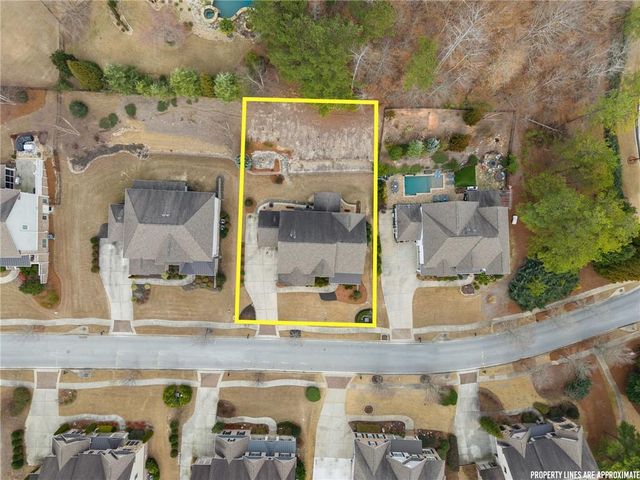 6514 Lemon Grass Lane, Flowery Branch, GA 30542