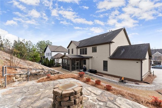 6514 Lemon Grass Lane, Flowery Branch, GA 30542