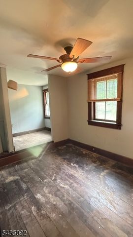25 Coleman Hill Rd, Washington Twp., NJ 07882