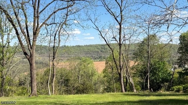 25 Coleman Hill Rd, Washington Twp., NJ 07882