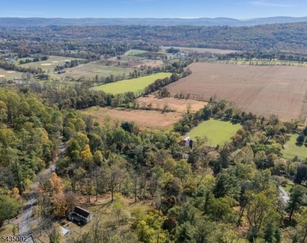 25 Coleman Hill Rd, Washington Twp., NJ 07882