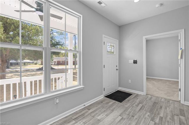 2116 Cedar RD, Chesapeake, VA 23323