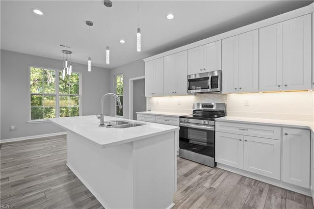 2116 Cedar RD, Chesapeake, VA 23323