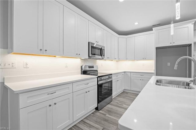 2116 Cedar RD, Chesapeake, VA 23323